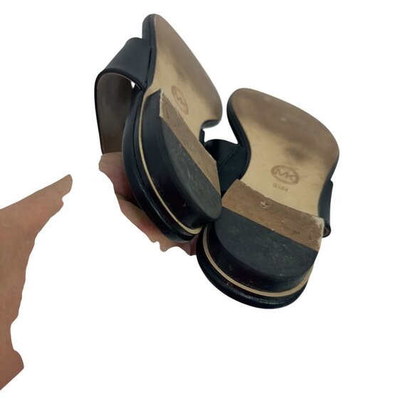 Michael Kors Women Black Leather Thong Sandals W/ Gold Logo Size 9.5M - Picture 8 of 11